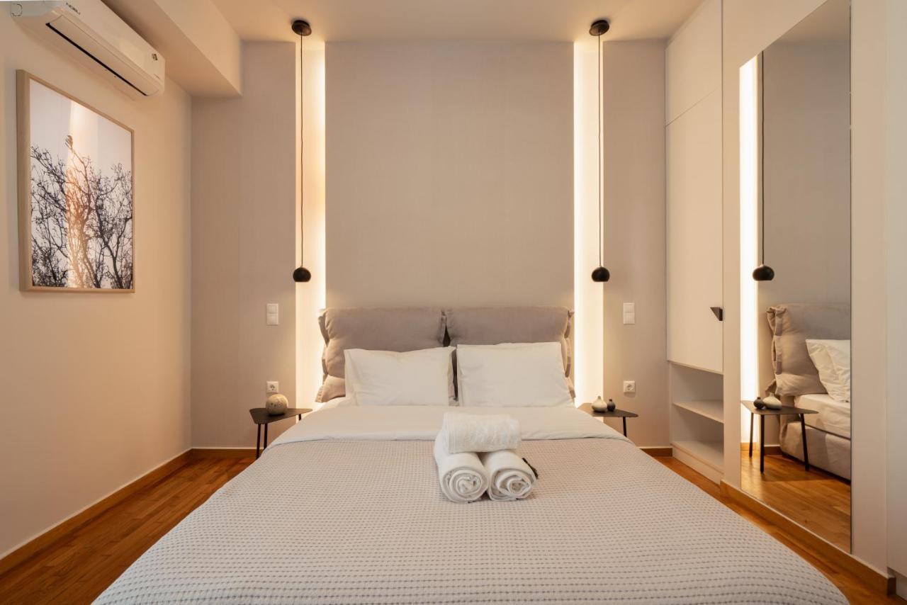 Classy Apartment In Koukaki, Walk To Metro & Acropolis เอเธนส์ ภายนอก รูปภาพ