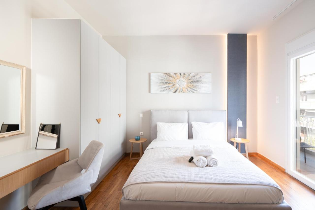 Classy Apartment In Koukaki, Walk To Metro & Acropolis เอเธนส์ ภายนอก รูปภาพ