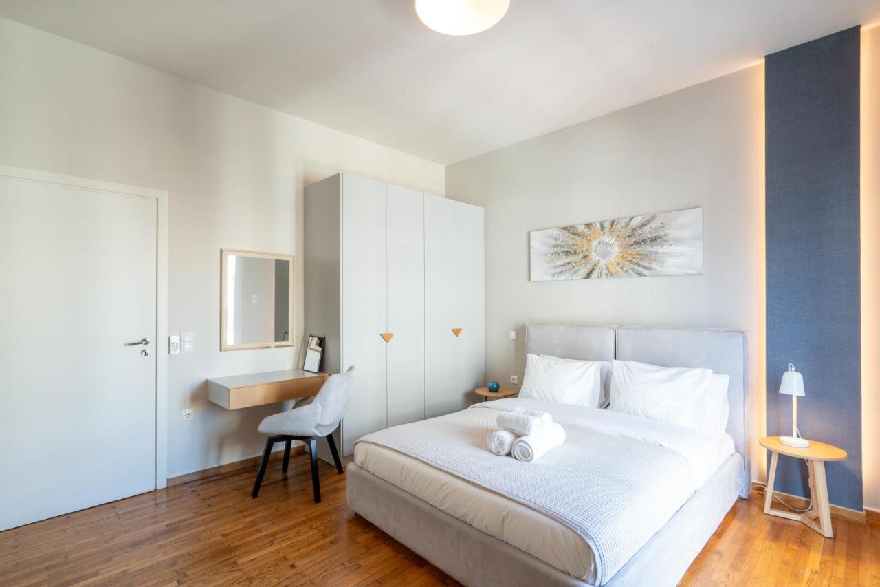 Classy Apartment In Koukaki, Walk To Metro & Acropolis เอเธนส์ ภายนอก รูปภาพ